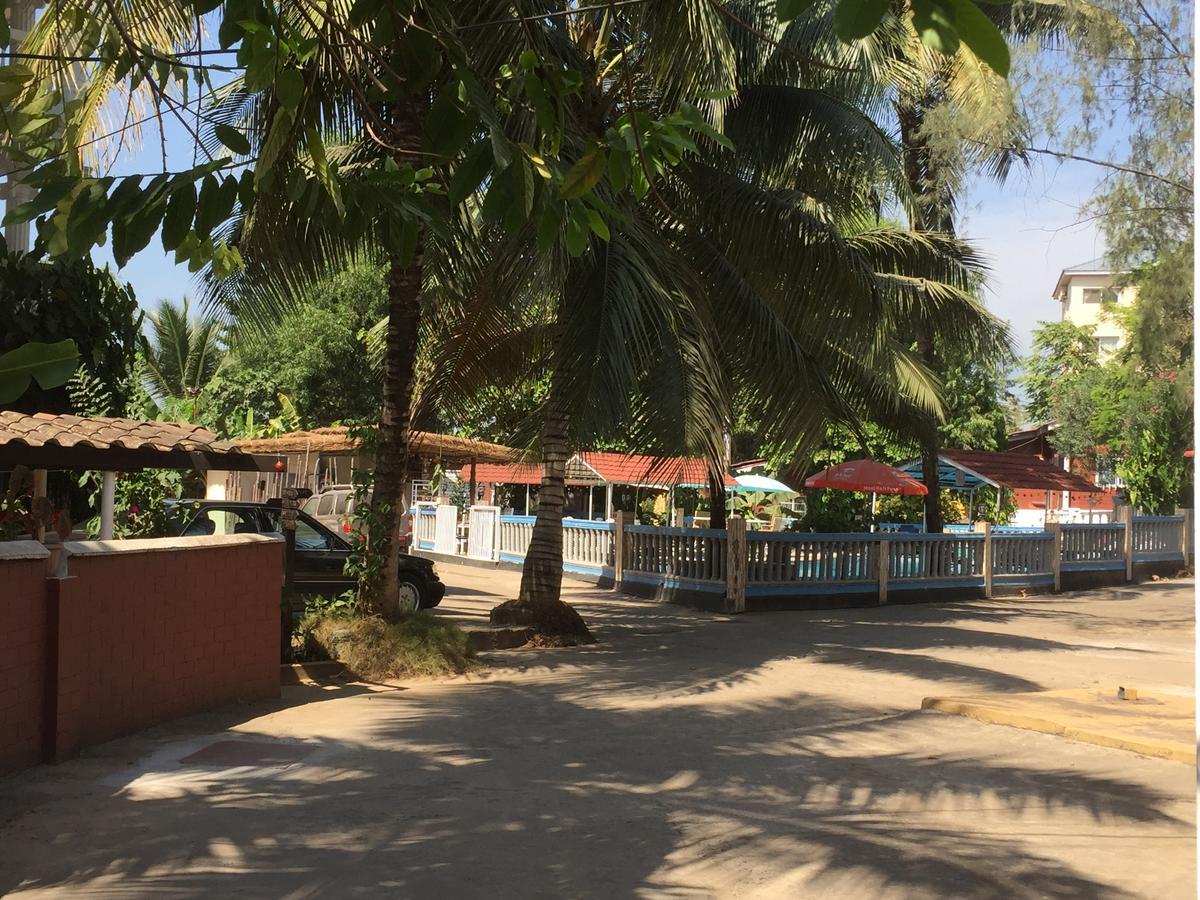 The Family Kingdom Resort Freetown Bagian luar foto