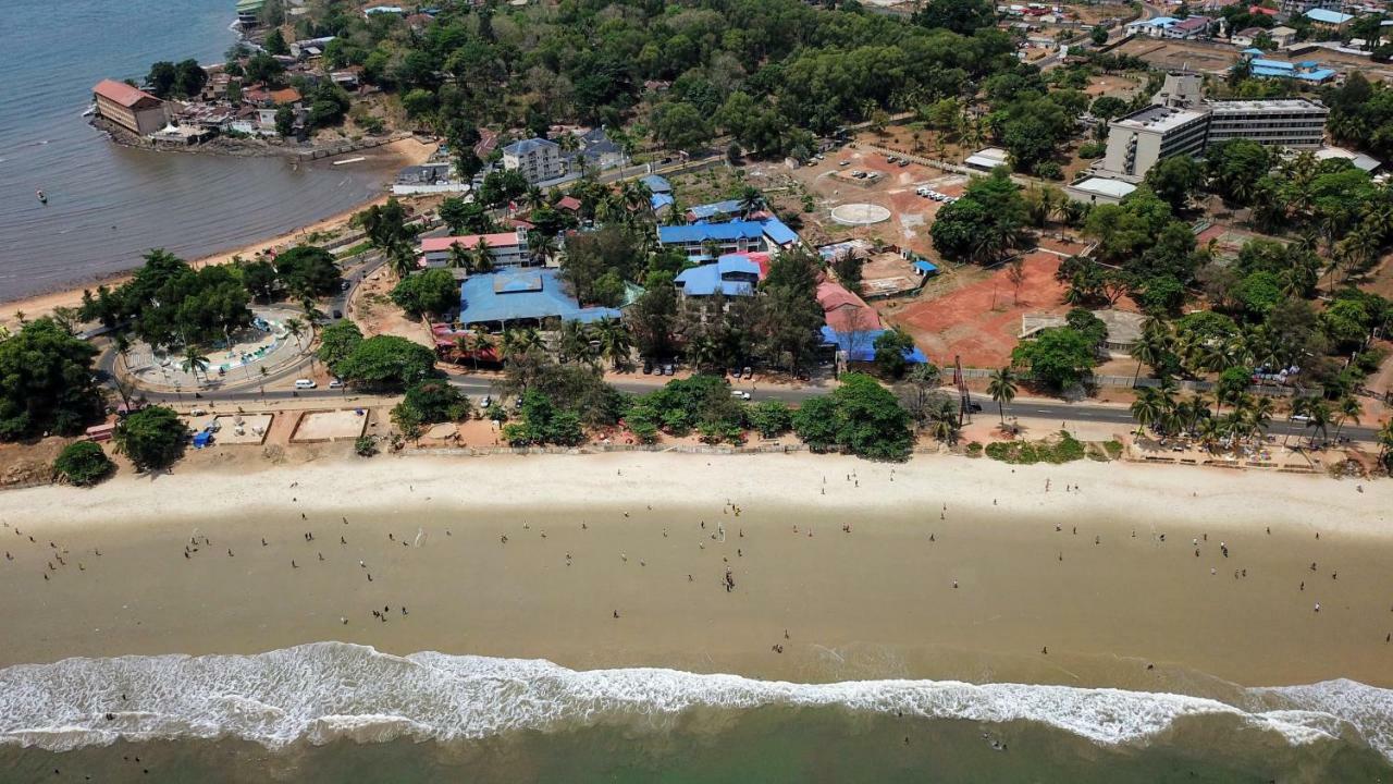 The Family Kingdom Resort Freetown Bagian luar foto